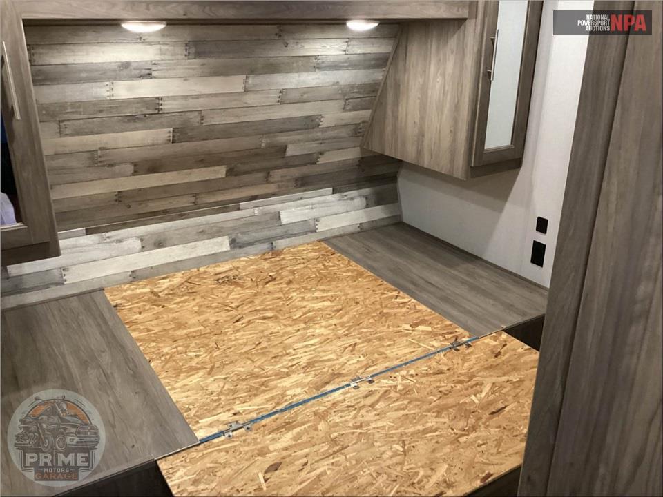 2021 Crossroads Rv M-298 BH - ZINGER SERIES — фото 11