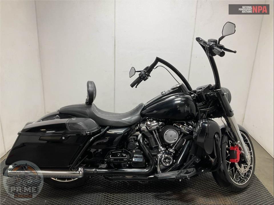 2018 Harley-Davidson FLHR ROAD KING — фото 1