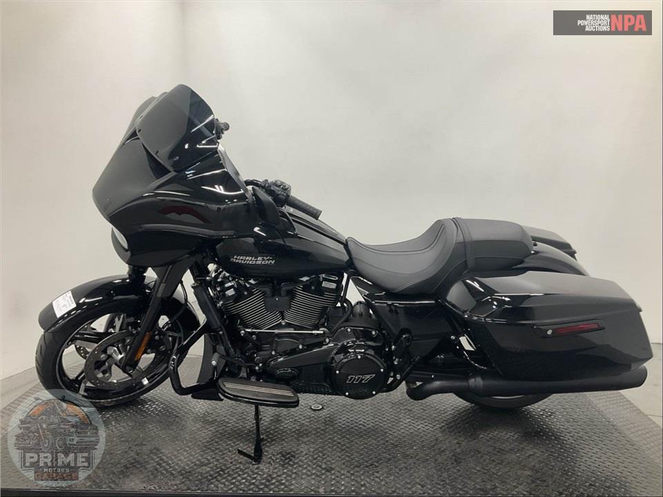 2025 Harley-Davidson FLHX STREET GLIDE — фото 3