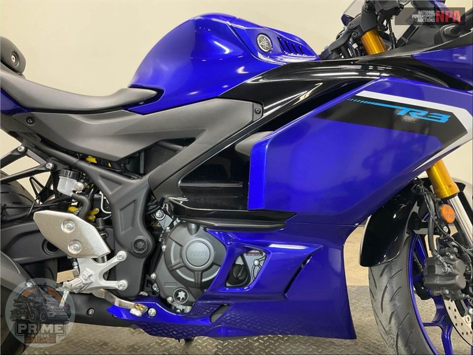 2025 Yamaha YZF-R3 — фото 6
