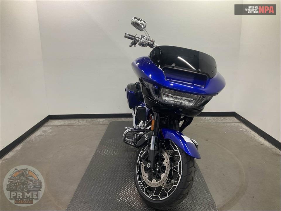 2025 Harley-Davidson FLTRXSE CVO ROAD GLIDE — фото 2