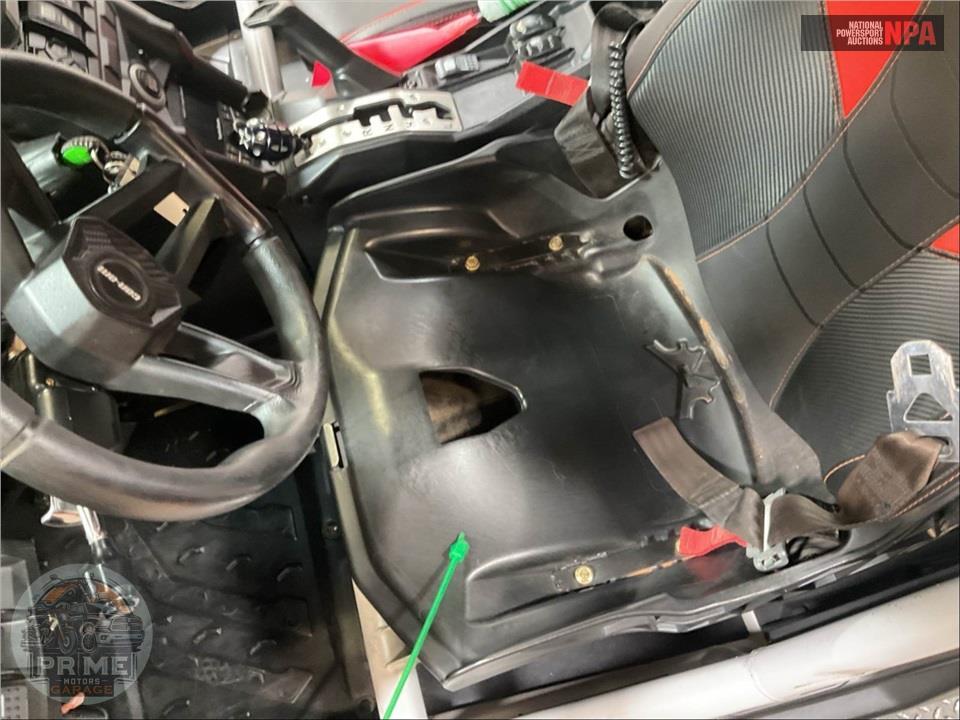2020 Can-Am MAVERICK X3 MAX X RS TURBO RR — фото 38