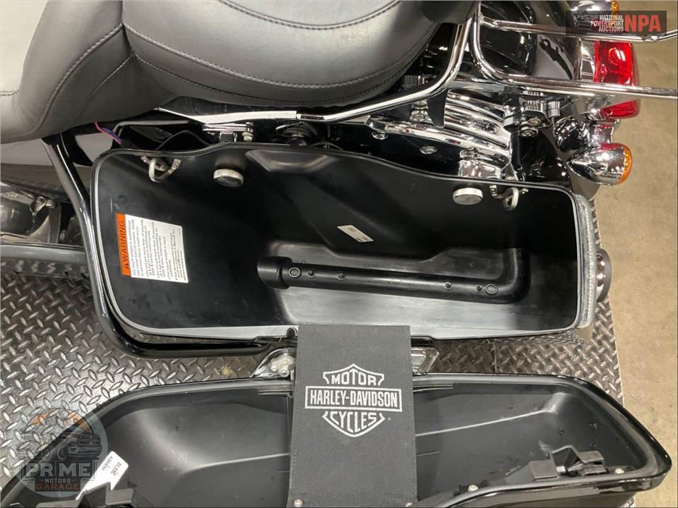 2022 Harley-Davidson FLHT ELECTRA GLIDE STANDARD — фото 17