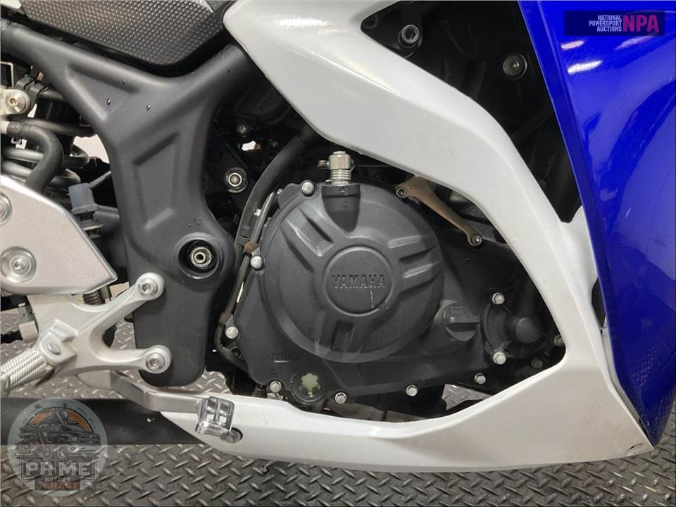 2016 Yamaha YZF-R3 — фото 6