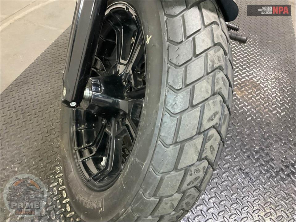 2025 Indian Motorcycle SCOUT BOBBER LIMITED (SMOKE) — фото 19