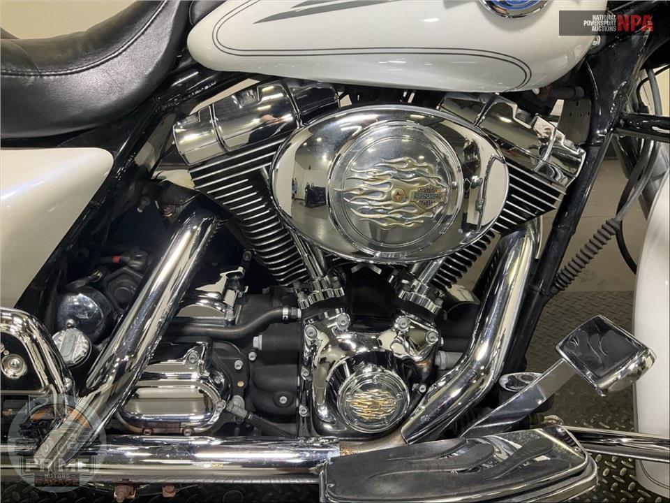 2005 Harley-Davidson FLHTCUI ULTRA CLASSIC ELECTRA GLIDE — фото 6