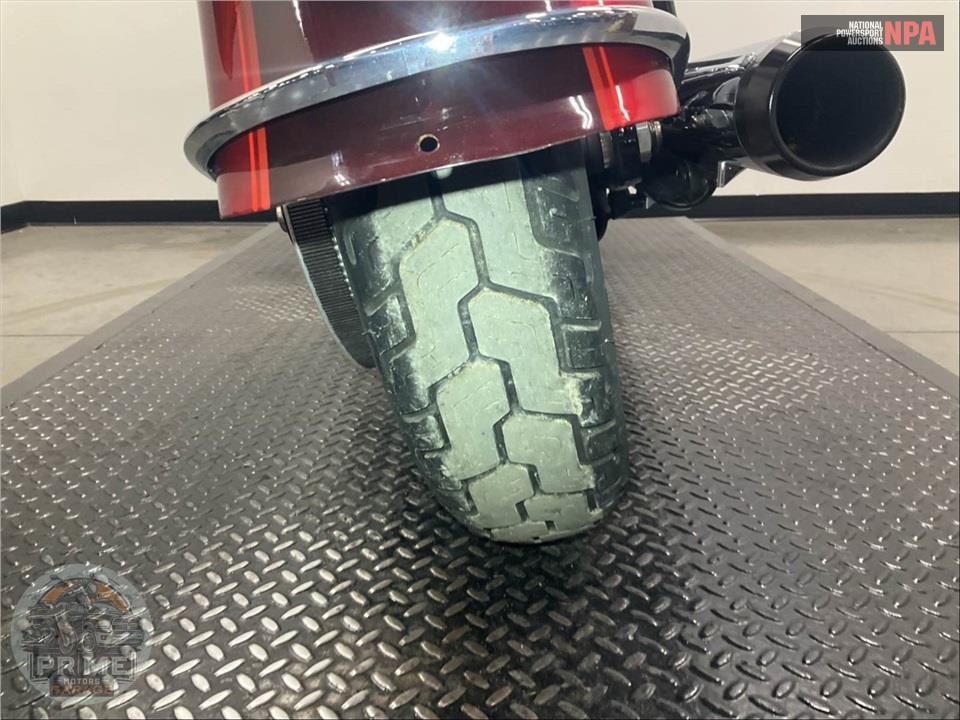 2018 Harley-Davidson FLDE DELUXE — фото 23