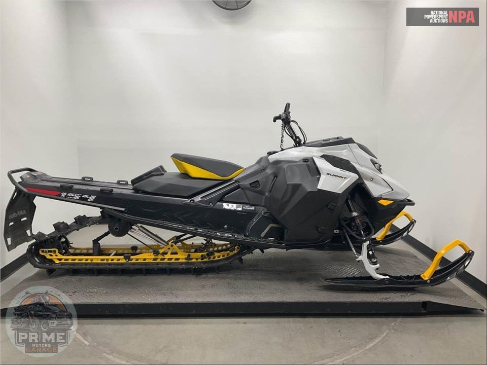 2024 SKI-DOO Summit Adrenaline 154 850 E-TEC PowderMax Light FlexEdge 2.5" E.S.