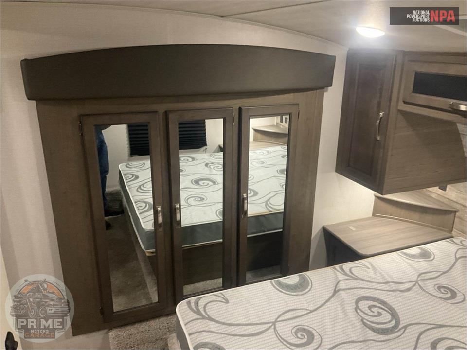 2021 Keystone Rv M-23 MLS - COUGAR FIFTH WHEEL SERIES — фото 12