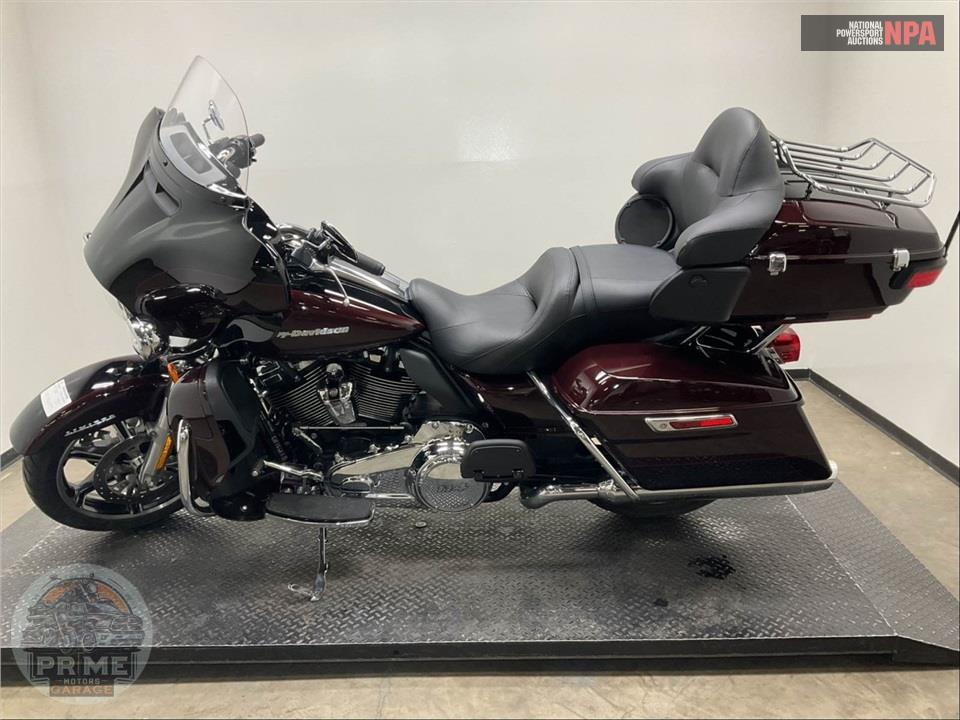 2022 Harley-Davidson FLHTK ULTRA LIMITED — фото 3