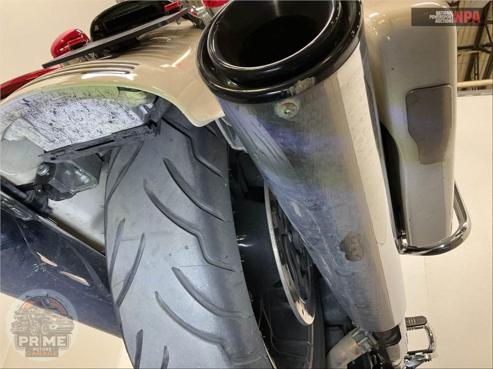 2022 Harley-Davidson FLHXS STREET GLIDE SPECIAL — фото 11