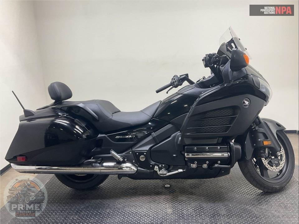 2013 Honda GL1800BDD GLDWNG F6B DLX — фото 1
