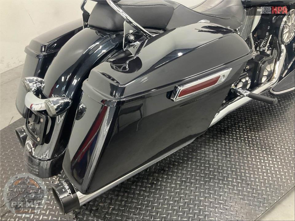 2013 Harley-Davidson FLHX STREET GLIDE — фото 19