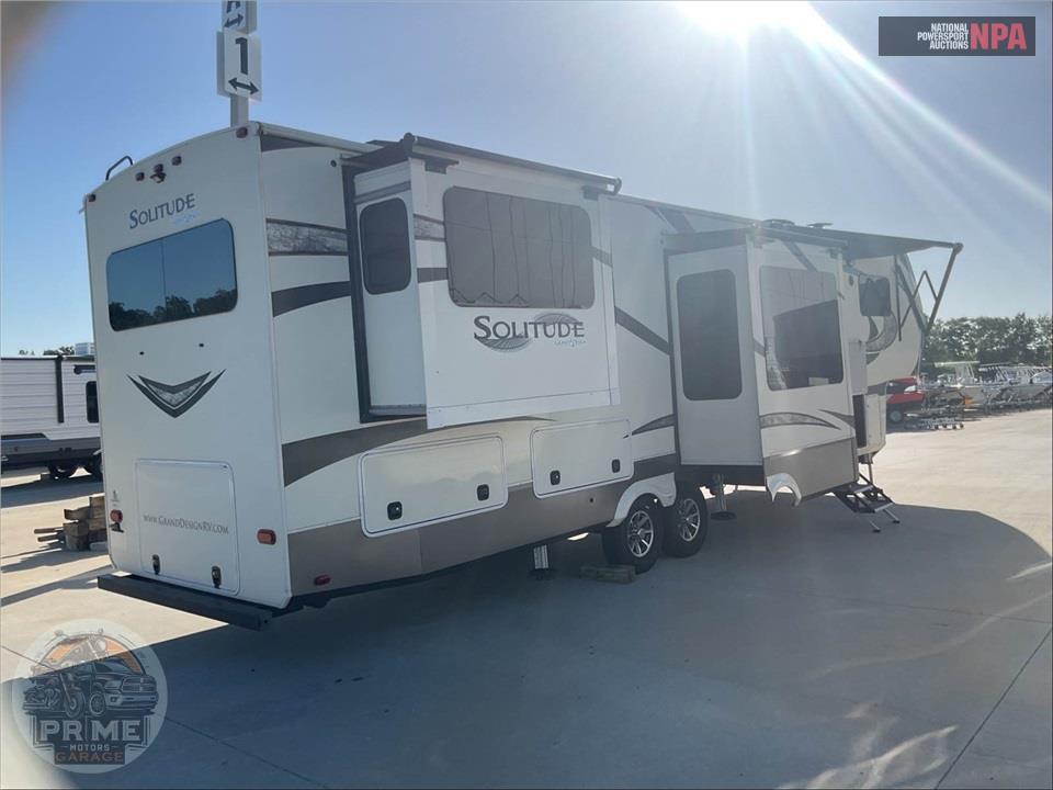 2017 Grand Design Recreational Vehicles M-375RES - SOLITUDE FIFTH WHEEL SERIES — фото 4