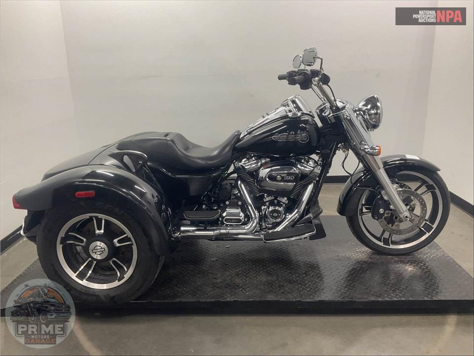 2019 Harley-Davidson FLRT FREEWHEELER — фото 1