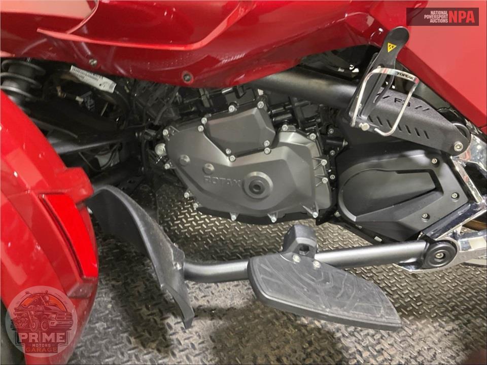 2018 Can-Am SPYDER F3 LIMITED SE6 — фото 7