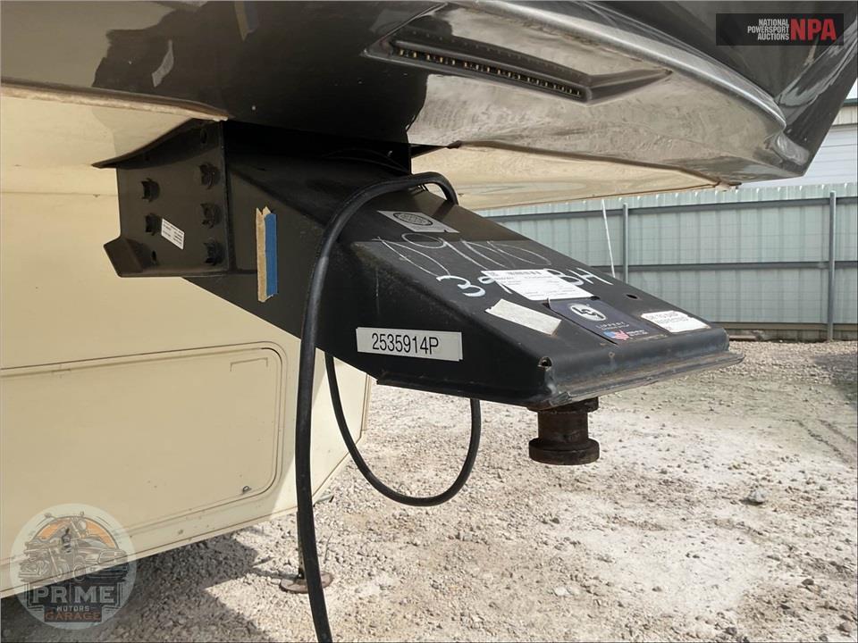 2021 Grand Design Recreational Vehicles M-3950BH - SOLITUDE S-CLASS FIFTH WHEEL SERIES — фото 36