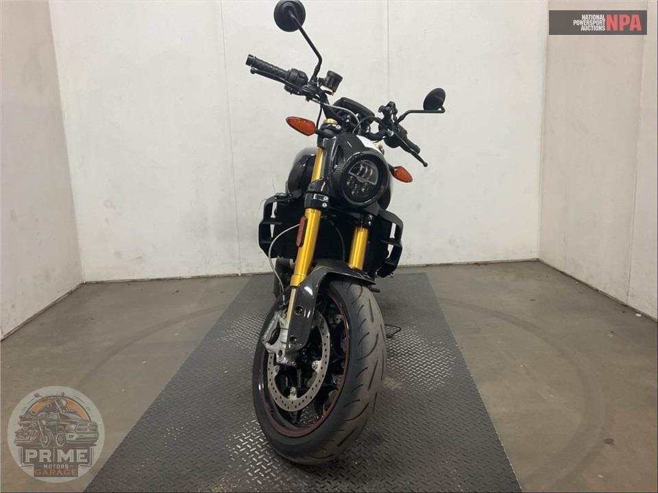 2022 Indian Motorcycle FTR R CARBON — фото 2