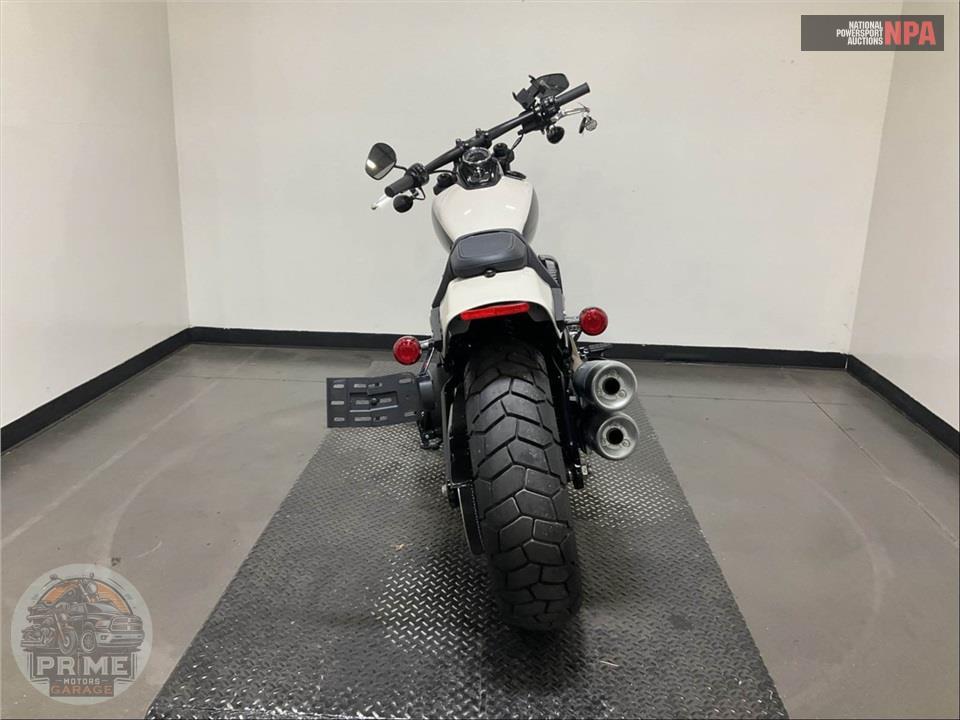 2022 Harley-Davidson FXFBS FAT BOB 114 — фото 4