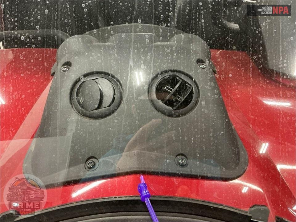 2018 Can-Am COMMANDER 1000R XT — фото 21