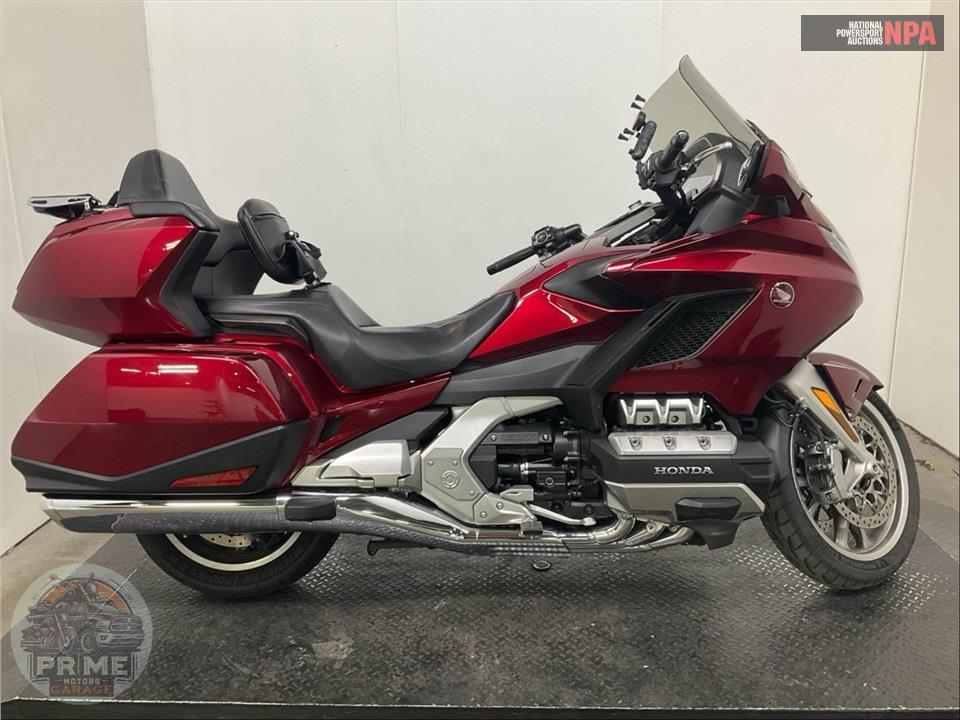 2019 HONDA GL1800D GOLDWING TOUR DCT (RED)