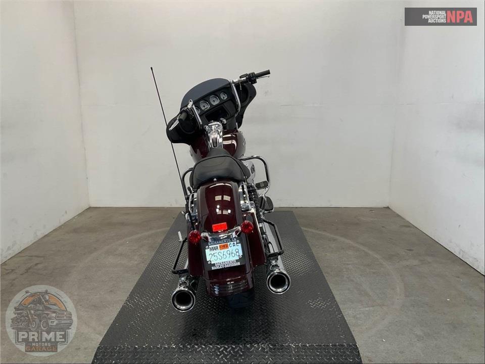 2022 Harley-Davidson FLHX STREET GLIDE — фото 4