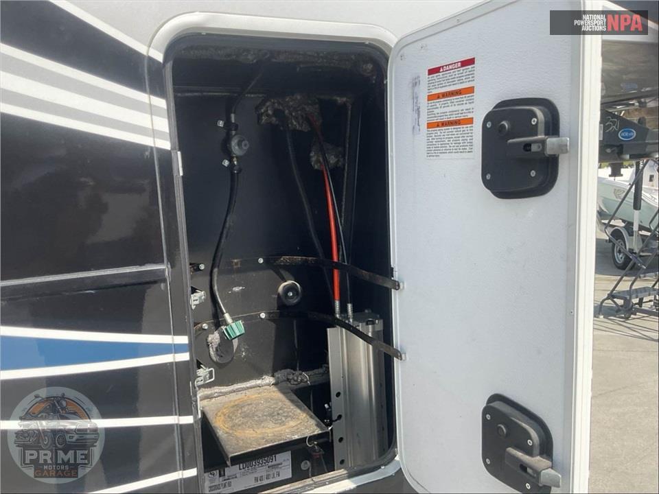 2021 Redwood Rv M-4001 LK - FIFTH WHEEL SERIES — фото 73