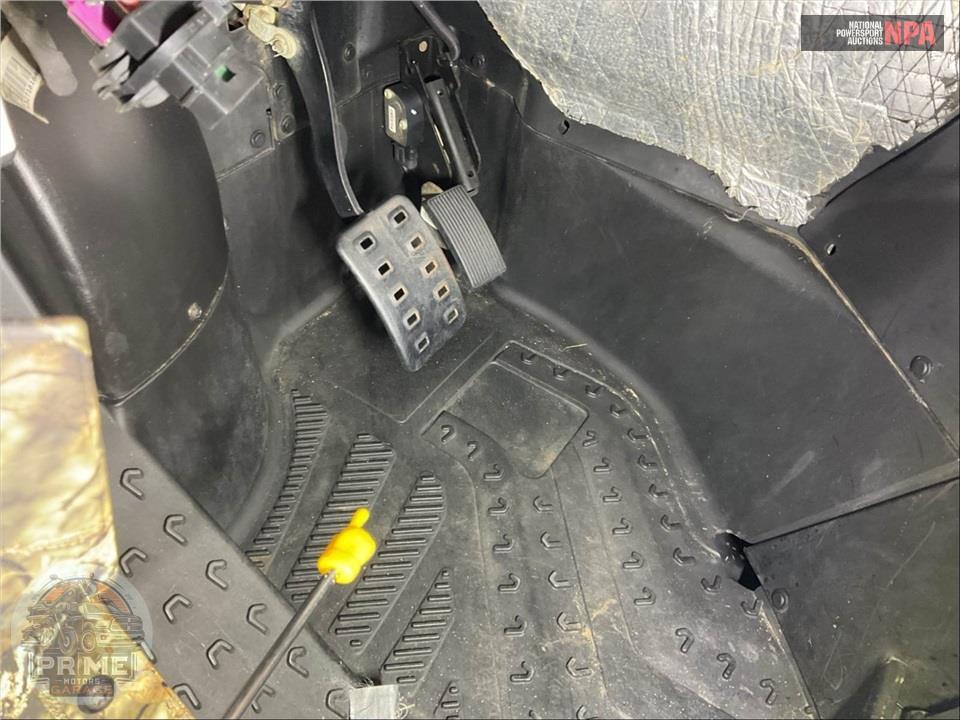 2018 Can-Am COMMANDER 1000R XT (CAMOUFLAGE) — фото 22