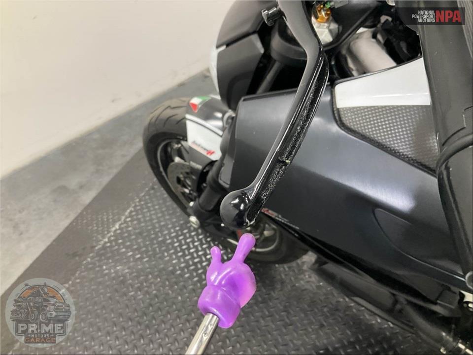 2015 Ducati DIAVEL CARBON WHITE — фото 27