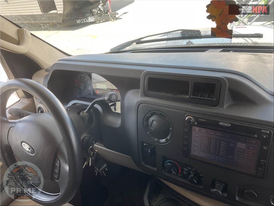 2011 Coachmen By Forest River M-31 FK FORD E45 - FREELANDER SERIES — фото 29