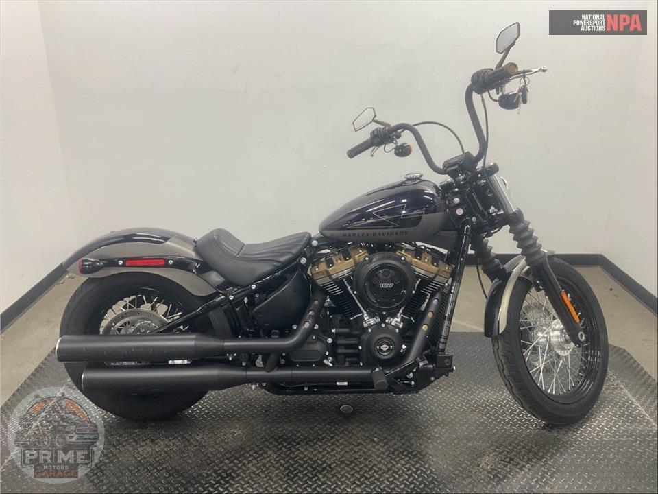 2018 Harley-Davidson FXBB STREET BOB — фото 1