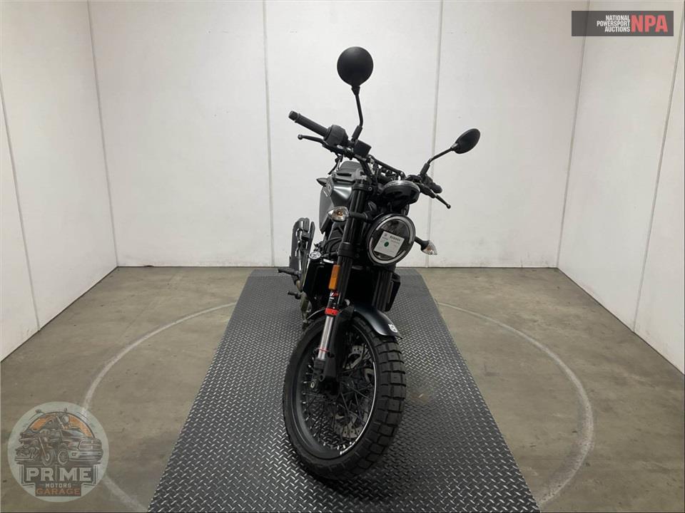 2023 Husqvarna SVARTPILEN 401 — фото 2