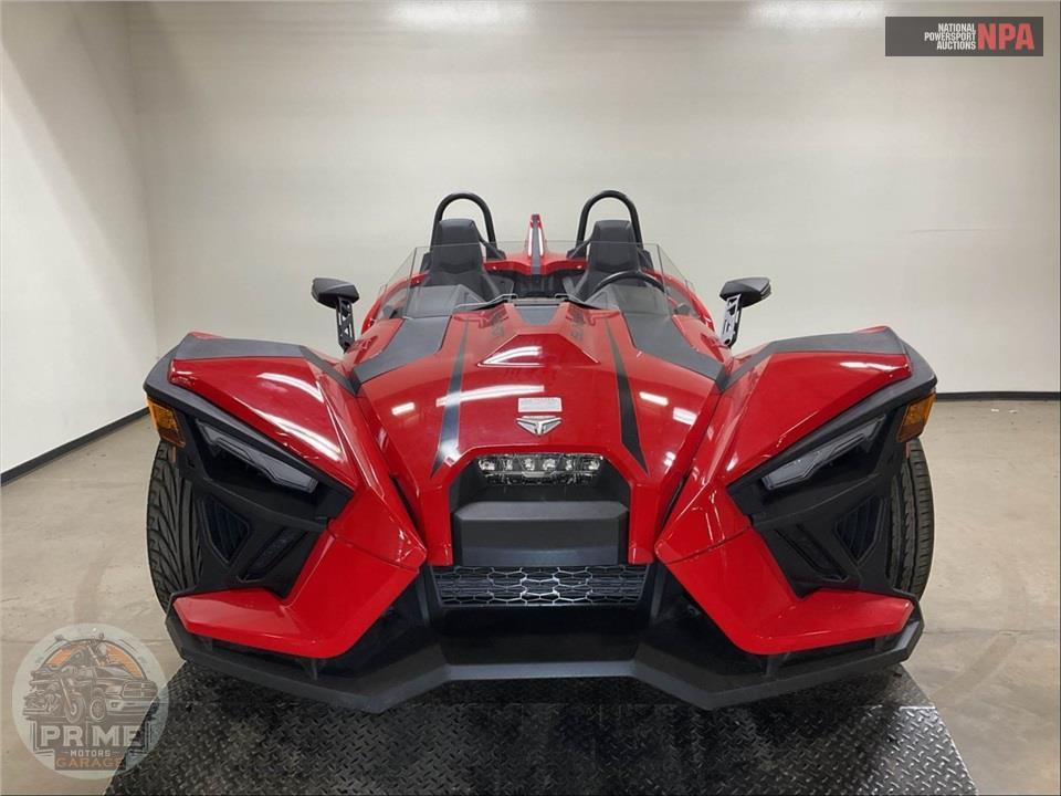 2022 Polaris SLINGSHOT SL AUTODRIVE — фото 2