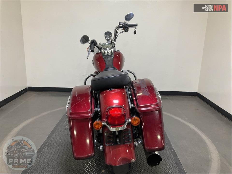 2016 Harley-Davidson FLD-103 DYNA SWITCHBACK — фото 4