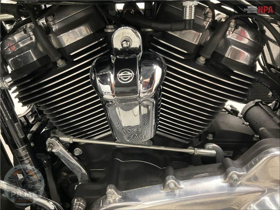 2019 Harley-Davidson FLHT ELECTRA GLIDE STANDARD — фото 7