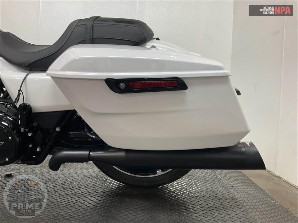 2025 Harley-Davidson FLHX STREET GLIDE — фото 15
