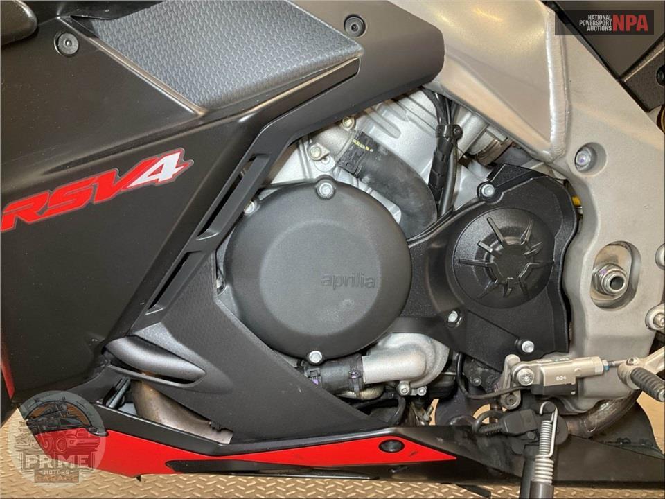 2024 Aprilia RSV4 1100 — фото 7