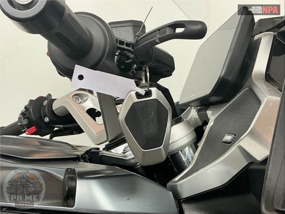 2026 Bmw R1300RT — фото 11