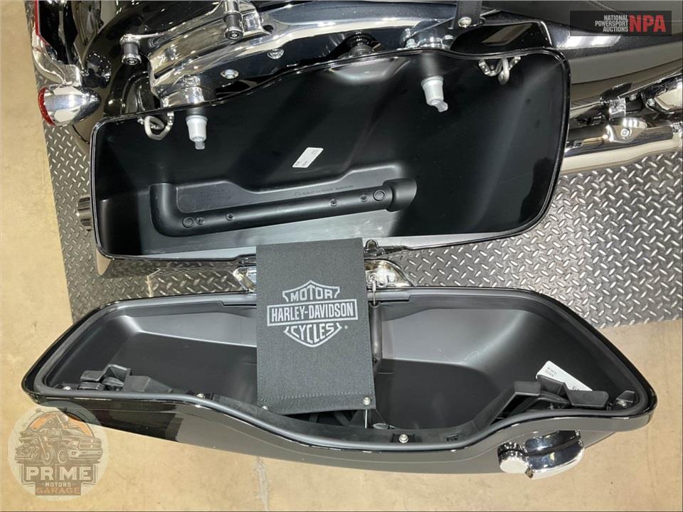 2021 Harley-Davidson FLHX STREET GLIDE — фото 18