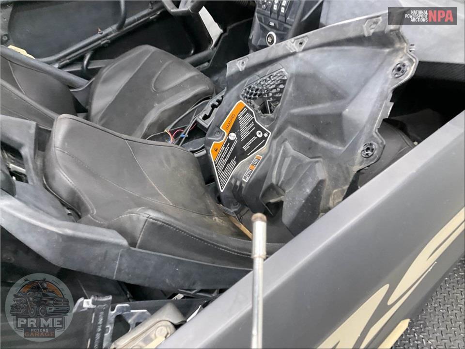 2022 Can-Am MAVERICK X3 DS TURBO — фото 32