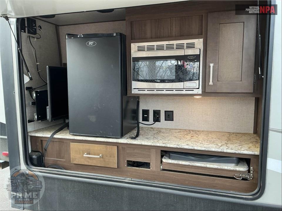 2019 Keystone Rv M-330 RL - LAREDO SERIES — фото 51