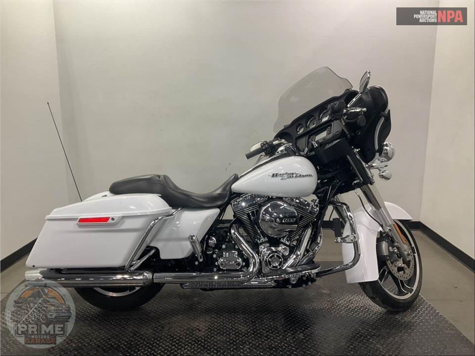 2016 Harley-Davidson FLHX STREET GLIDE — фото 1