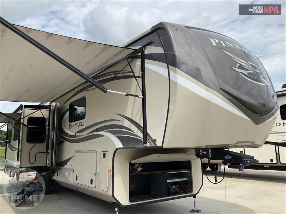 2020 Jayco M-36 FBTS - PINNACLE FIFTH WHEEL SERIES — фото 1