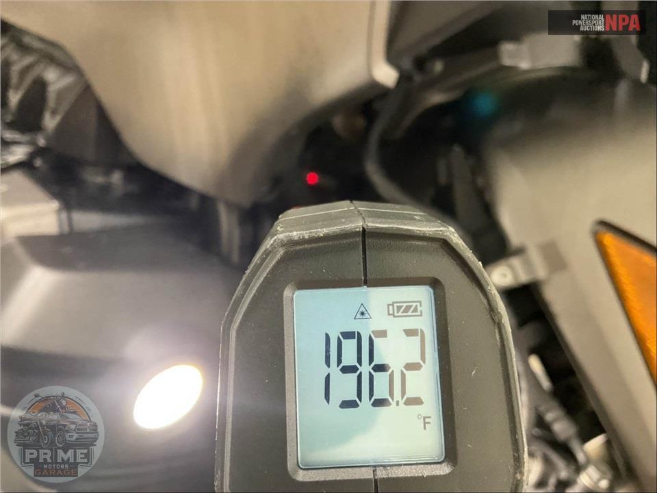 2018 Honda GL1800BD GOLDWING DCT (SILVER) — фото 8