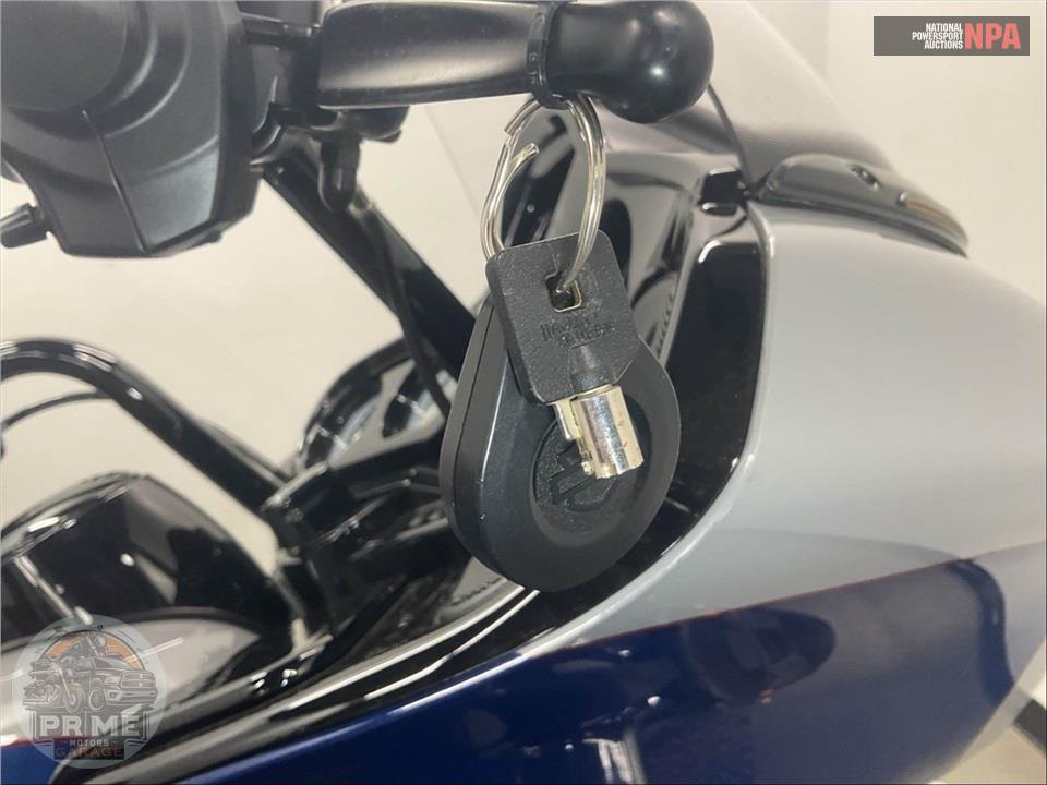 2023 Harley-Davidson FLTRK ROAD GLIDE LIMITED — фото 11