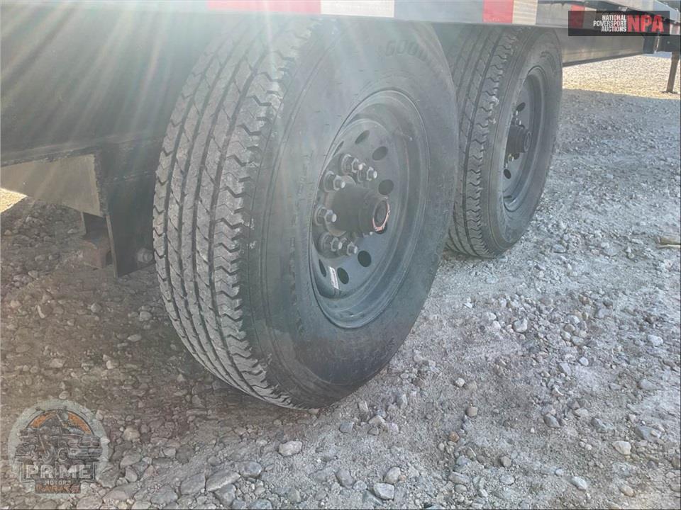 2025 Big Tex Trailers 16GN-35D5A-MRBK — фото 6