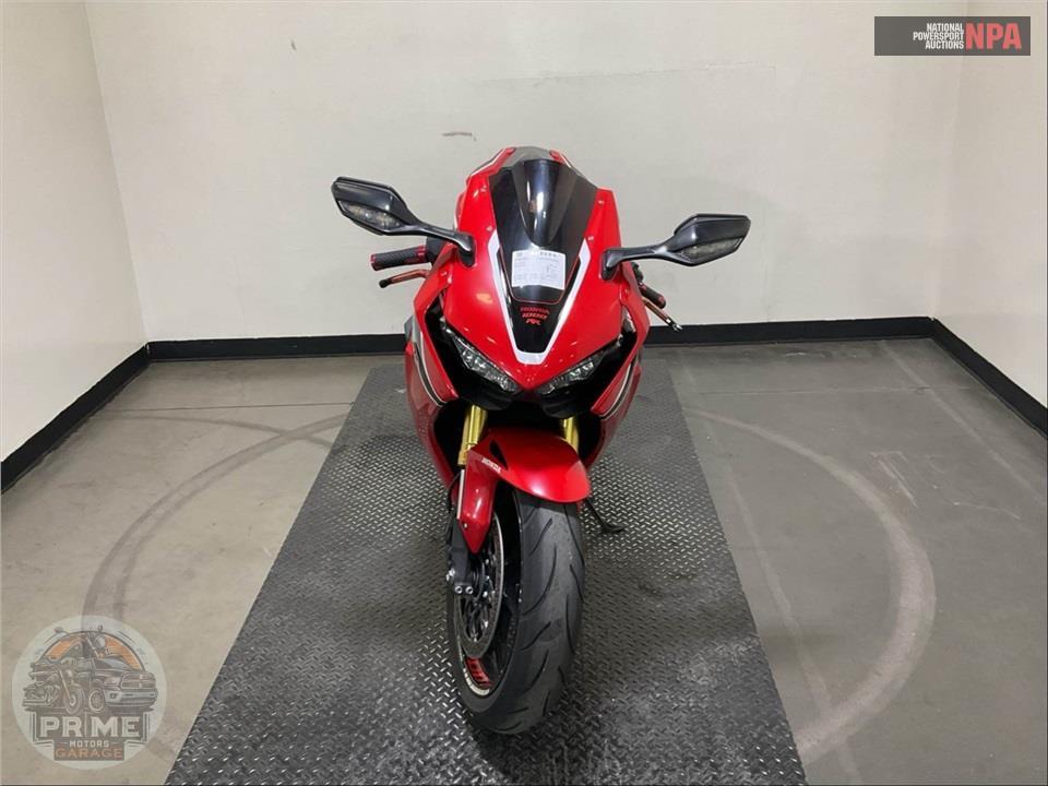 2017 Honda CBR1000RRH — фото 2
