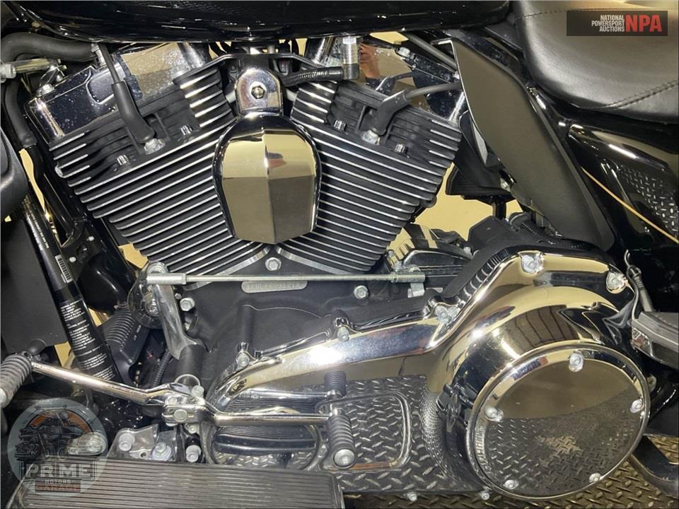2015 Harley-Davidson FLHTK ELECTRA GLIDE ULTRA LIMITED PEACE OFFICER/SHRINE — фото 7