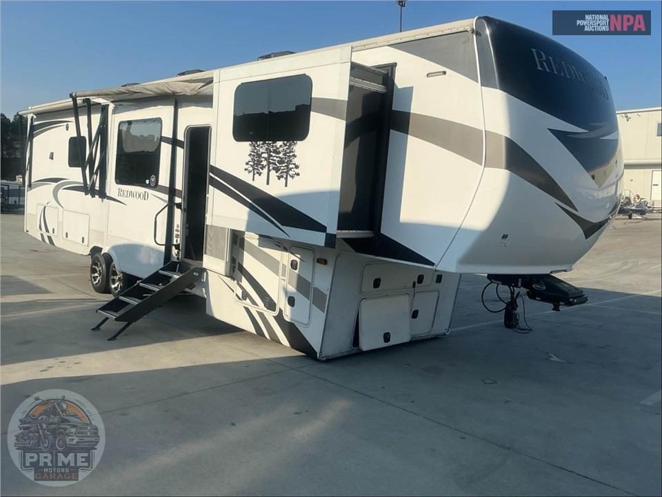 2021 Redwood Rv M-3981 FK - FIFTH WHEEL SERIES — фото 1