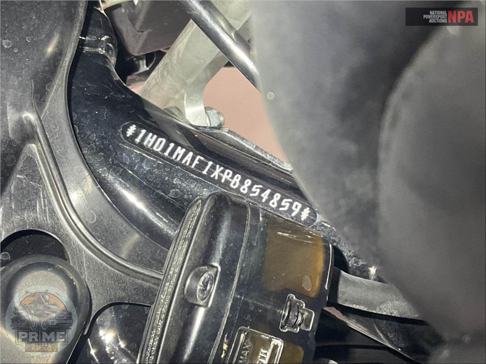 2023 Harley-Davidson FLHTCUTG TRI GLIDE ULTRA CLASSIC — фото 26